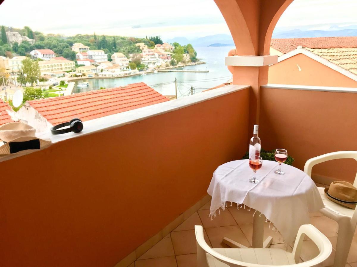 Porto Kassiopi Apartments Экстерьер фото