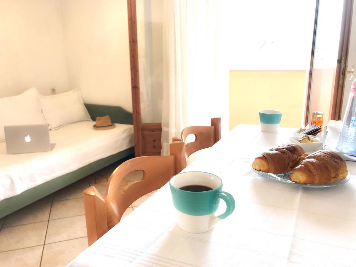 Porto Kassiopi Apartments Экстерьер фото