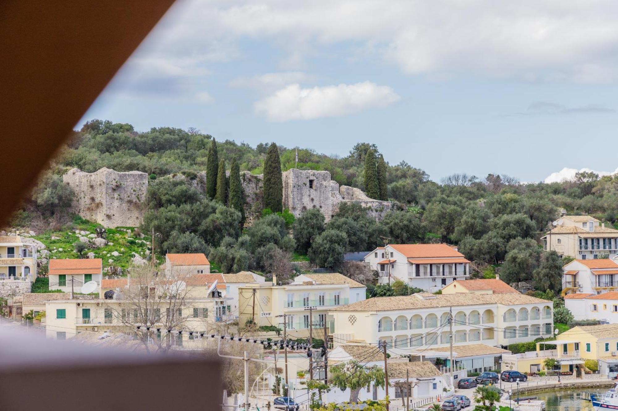 Porto Kassiopi Apartments Экстерьер фото