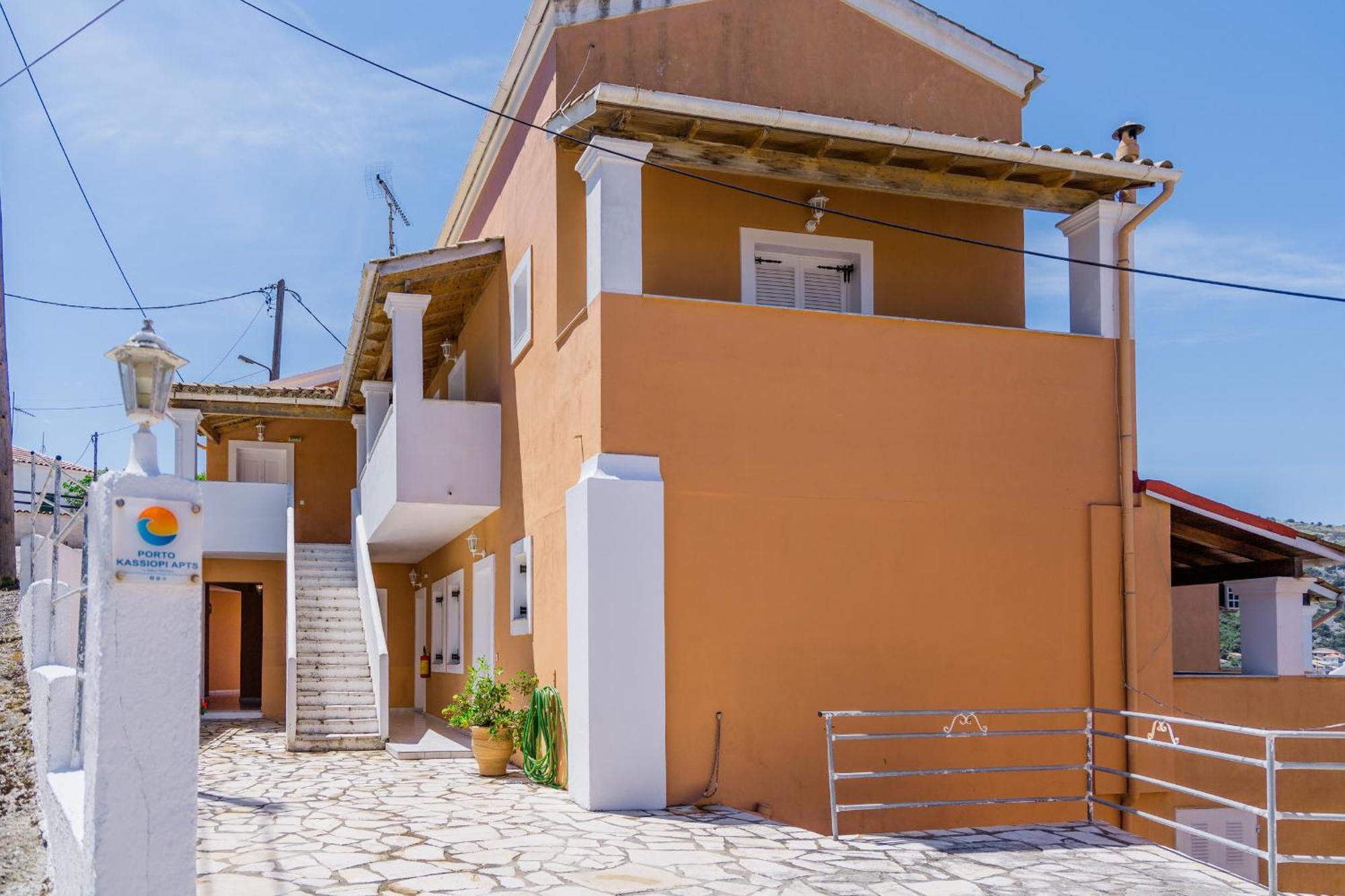 Porto Kassiopi Apartments Экстерьер фото