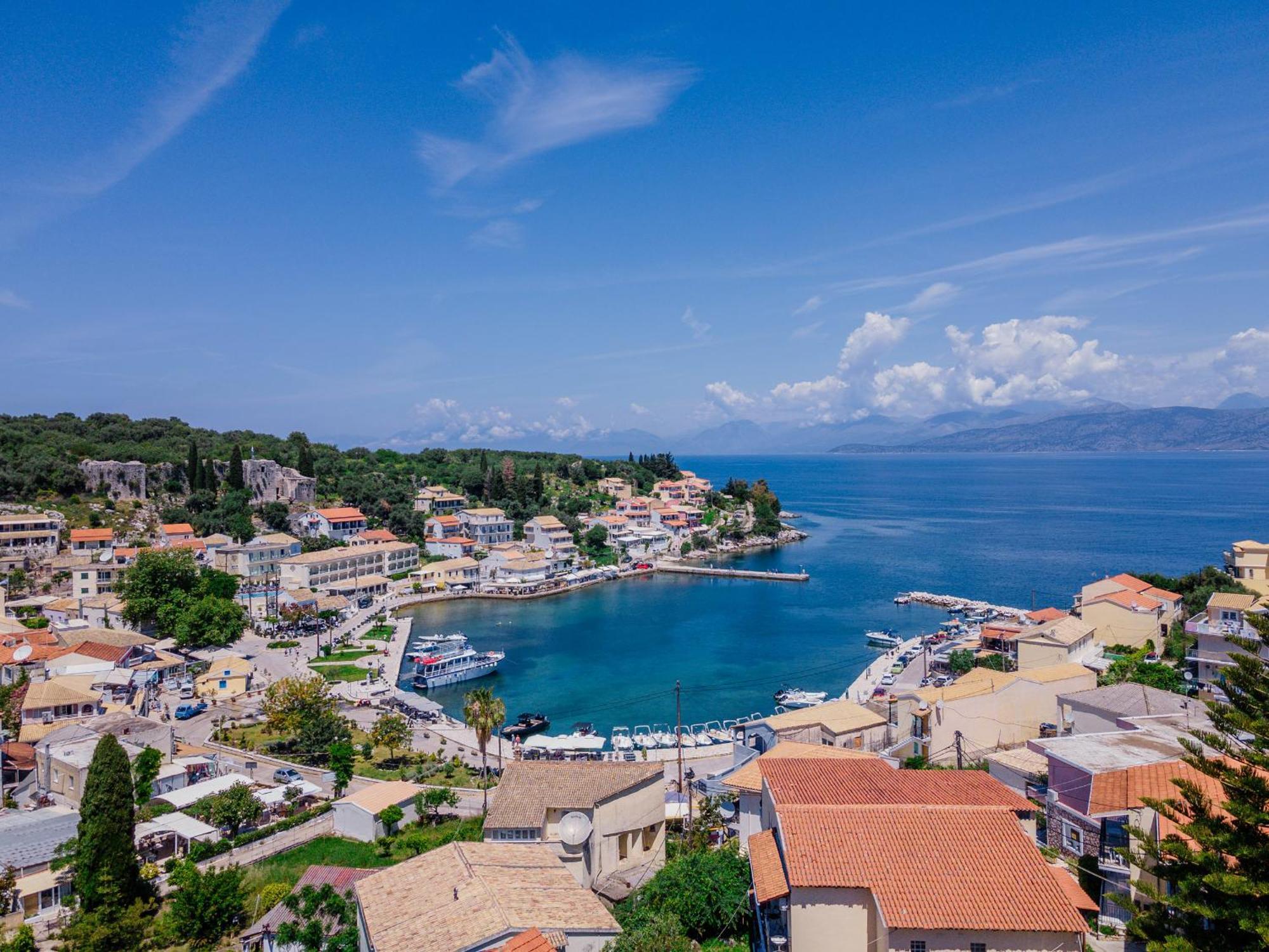 Porto Kassiopi Apartments Экстерьер фото